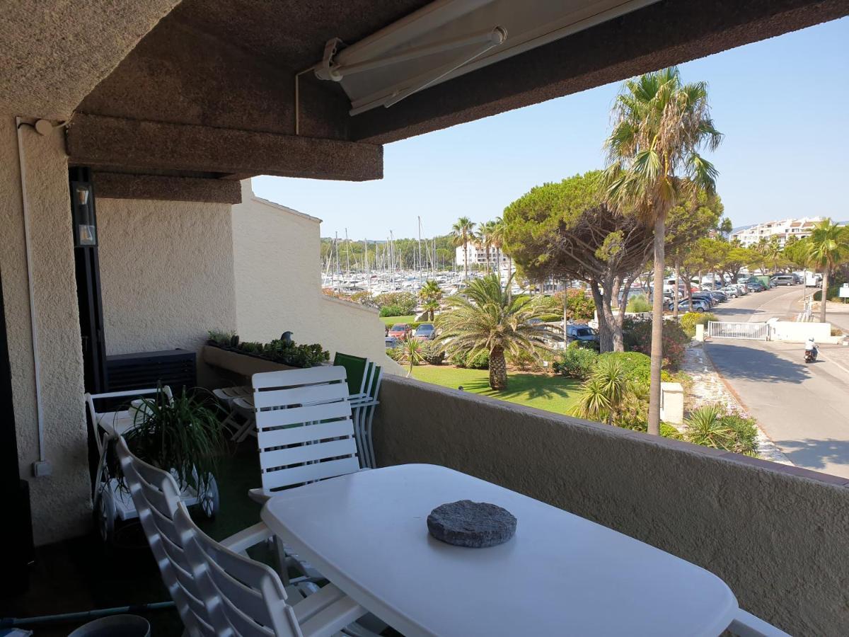 Magnifique 2 Pieces Vue Port Et Mer Cogolin Bagian luar foto